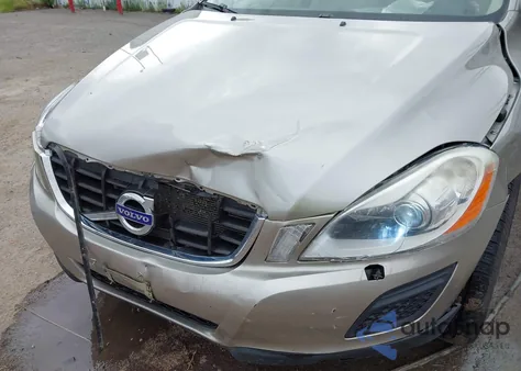 2013 Volvo Xc60 T6 from USA, damaged, VIN YV4902DZ7D2414458
